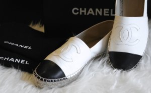Chanel black leather Espadrilles